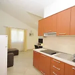 In Okrug Gornji 33036 شقة *