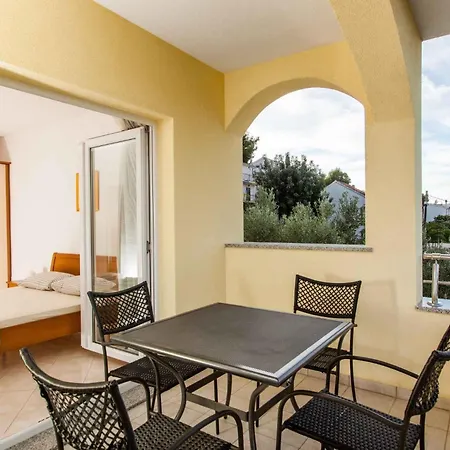 In Okrug Gornji 33036 * 트로기르