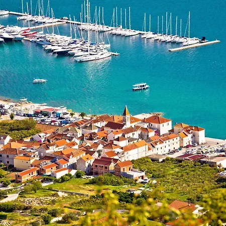 In Okrug Gornji 33036 * Trogir