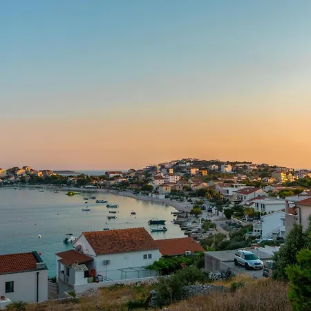 In Okrug Gornji 33036